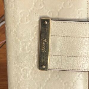 Gucci Limited, edition embossed geez 2000 retail final sale